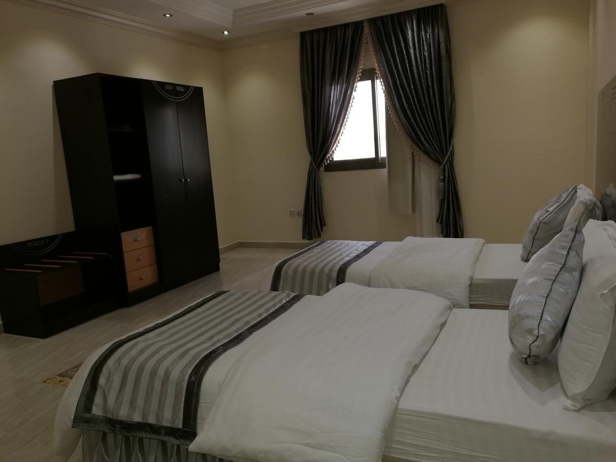 Al Ezzah Palace Hotel Suites Jeddah Exterior foto