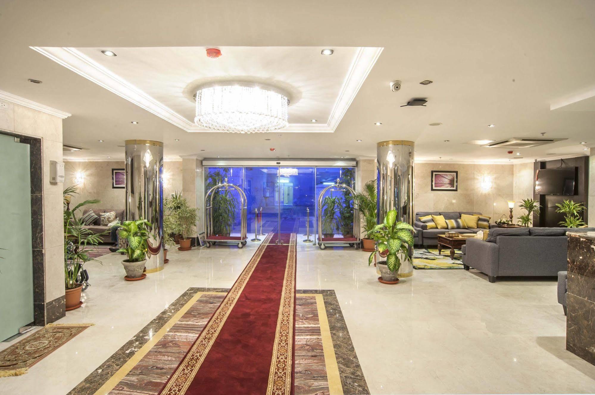 Al Ezzah Palace Hotel Suites Jeddah Exterior foto